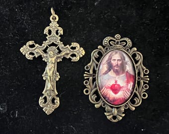 Bronze Filigree Rosary Center: Sacred Heart of Jesus with Cross