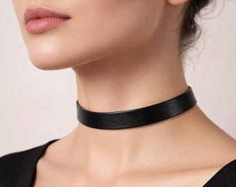 Full grain leather 1.5 cm choker necklace