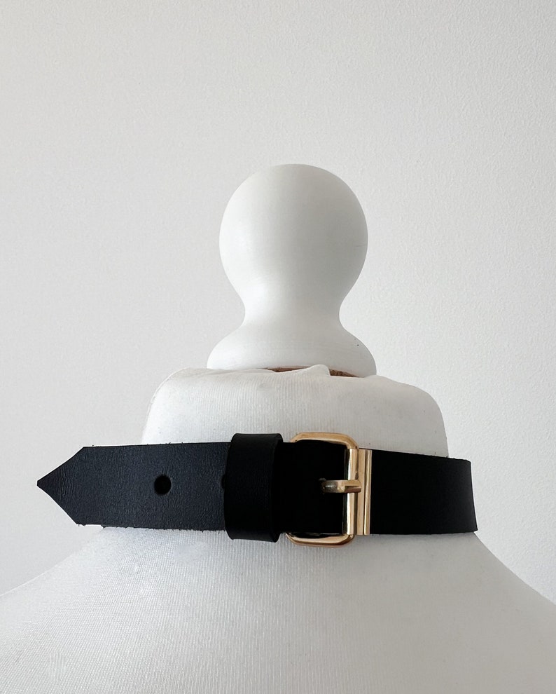 Leather o ring necklace choker 20mm with 30mm o ring gold image 3