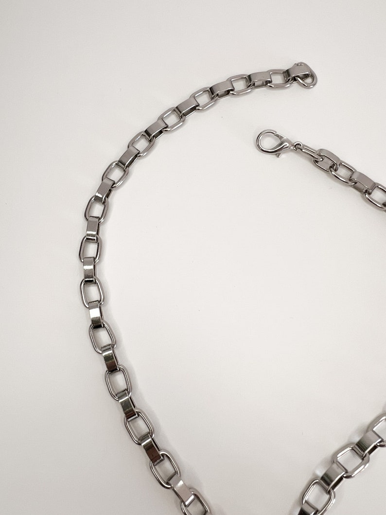 Chain choker with 25mm o ring image 3