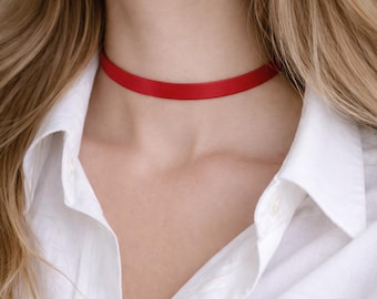 Full grain red leather 1 cm choker necklace