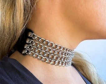 Wide leather choker with 4 row chain
