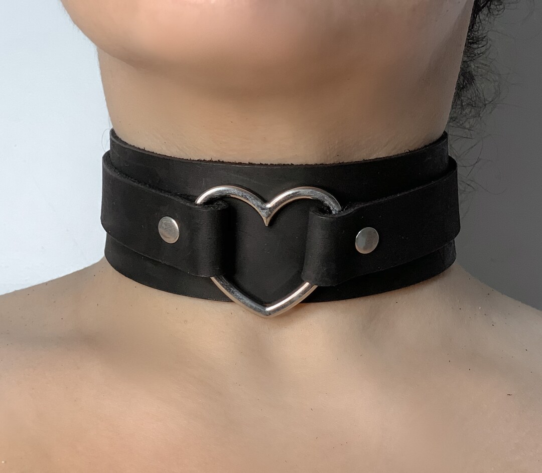 CETACEA LEATHER CHOKER NECKLACE – h'eres