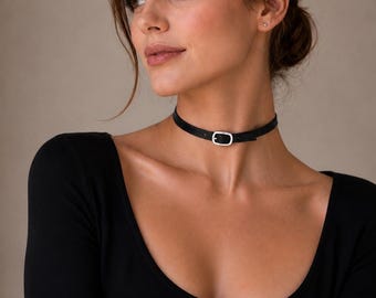 Leather choker with buckle, black necklace