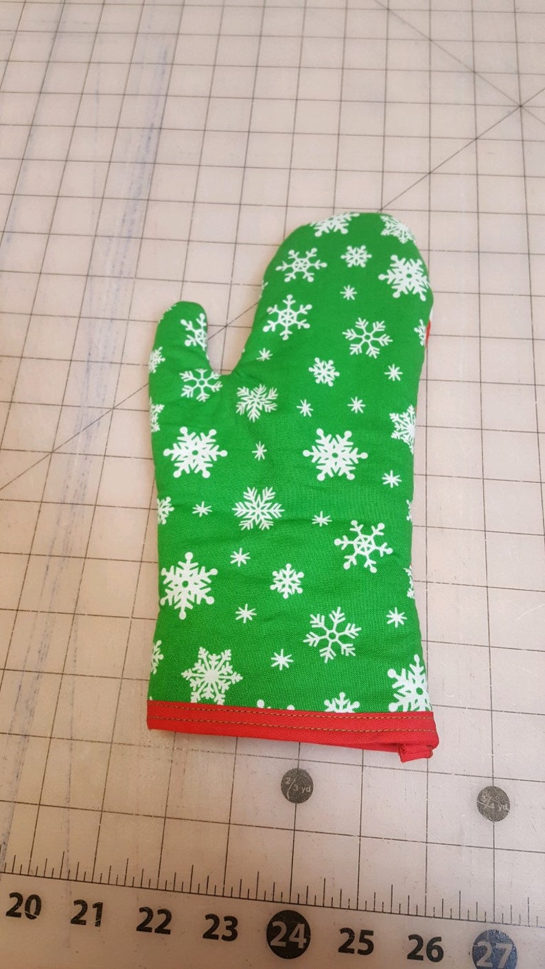 Snowman apron w/ glove potholder AA36 image 4