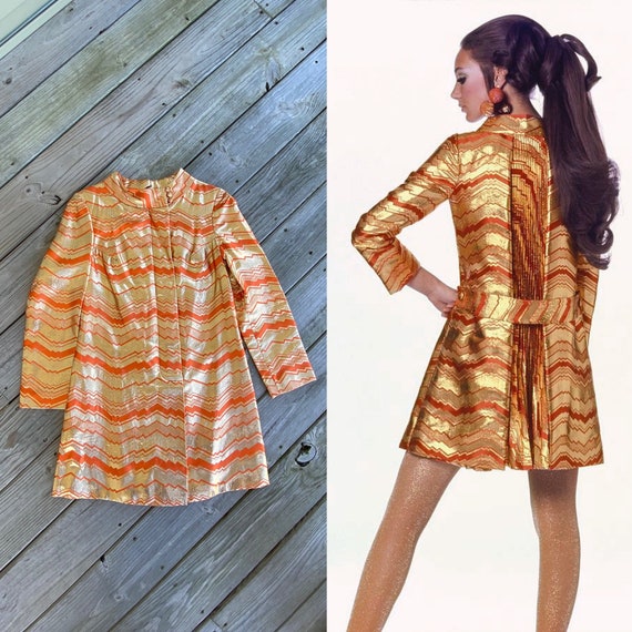 Vintage 60s Mod Tunic Dress/ 1960s Space Age Dress