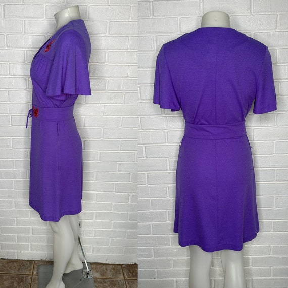 Vintage 70s Purple Flutter Sleeve Dress/ Embroide… - image 4