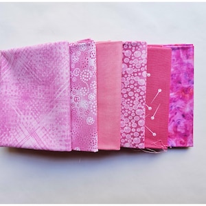 Fat Quarters. Set of Six Pink, 100% Cotton Quilting Fabric. Fat Quarter Bundle, Blender fabric, Quilt Fabric.
