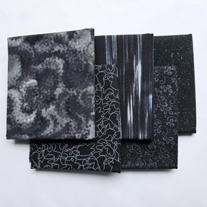 Half Yard Fabric Bundle. Set of Five Black Fabrics, one half yard each, High Quality Cotton Quilt Fabric, Fabric Bundle, Quilt Material