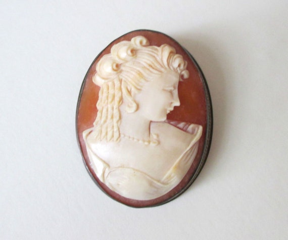 Victorian Cameo Lady in Profile ~ Antique Cameo ~ Victorian Woman Cameo ~ Silver Setting