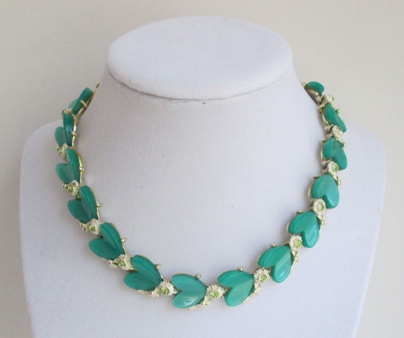 Vintage 50s Green Thermoset Necklace with Floral … - image 2