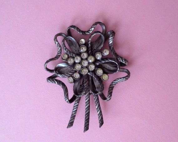 Vintage Rhinestone Brooch 30s Era