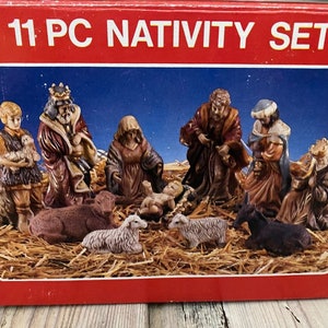 11 Piece Nativity Set