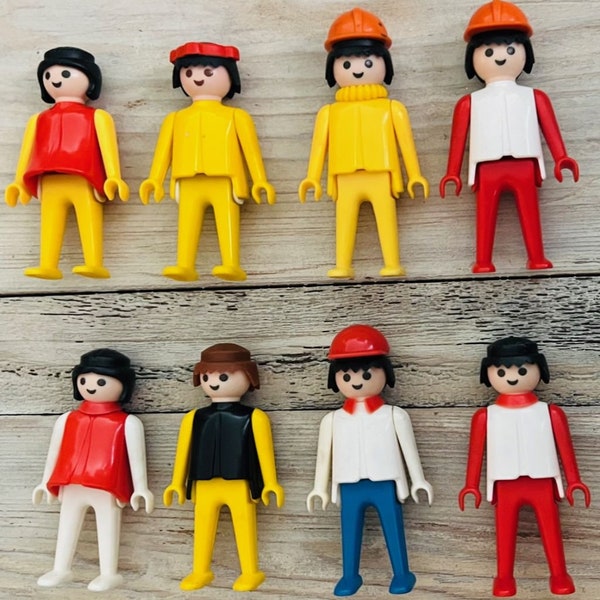 Vintage lot Playmobile Figures