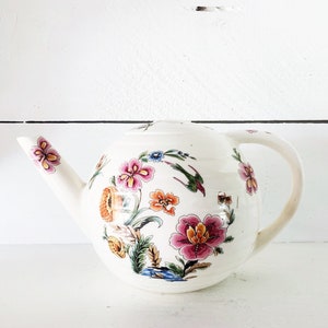 Théière vintage en céramique et porcelaine avec motif floral, théière florale de cuisine de ferme, grande théière ronde
