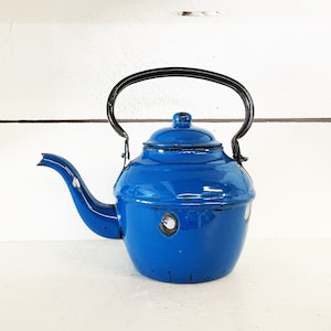 Rustic Mid Sized Blue and Black Trimmed Enamelware Kettle/Farmhouse Kitchen Blue Enamelware Coffee Pot/Kettle/Shabby Chic Blue Enamel Kettle