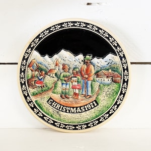 Vintage West Germany Bavarian Christmas 1971 Plate Collectible German Plate Decorative Plate Holiday West German Plate Wall Hanging Plate