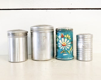 Vintage Mismatched Set of 4 Aluminum Shakers/Vintage Salt/Pepper/Seasoning Shakers