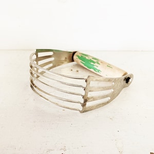Tagliapasta vintage A&J con manico in legno verde sbiadito/Cucina rustica Tagliapasta vintage/Strumenti da forno/Gadget/Utensili da cucina vintage