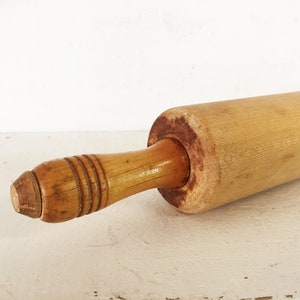 Classic Wooden Rolling Pin/Farmhouse Kitchen Traditional Wooden Rolling Pin/Shabby Chic Vintage Kitchen Rolling Pin