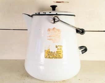 Large White and Black Trimmed Vintage Enamelware Kettle/Farmhouse Kitchen Large Enamel Stove Top Kette with Original Lid