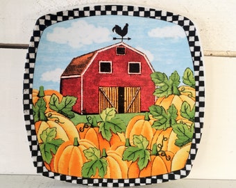 Decorative Ceramic Farmhouse Kitchen Plate/Shabby Chic Square Barn Scene Collectible Ceramic Plate/Farm Kitchen Decor