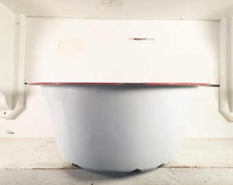 Very Large White and Red Trimmed Enamelware Bowl/Basin/Farmhouse Kitchen Extra Large Deep Enamelware Bowl/Wash Tub/Shabby Chic Enamelware