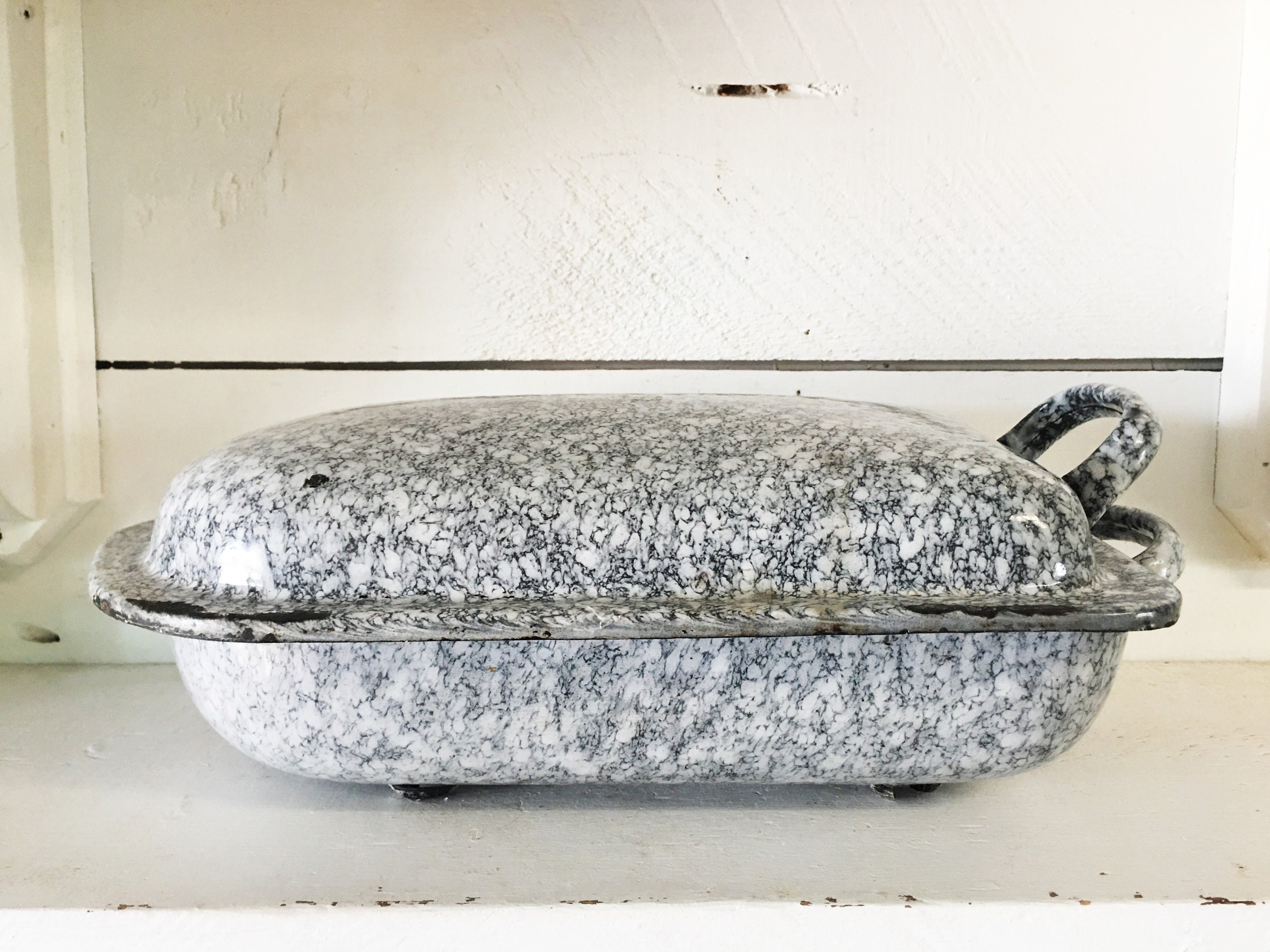 Reserved Vintage Graniteware Enamel Roaster unique Enamelware Roaster Etsy Australia