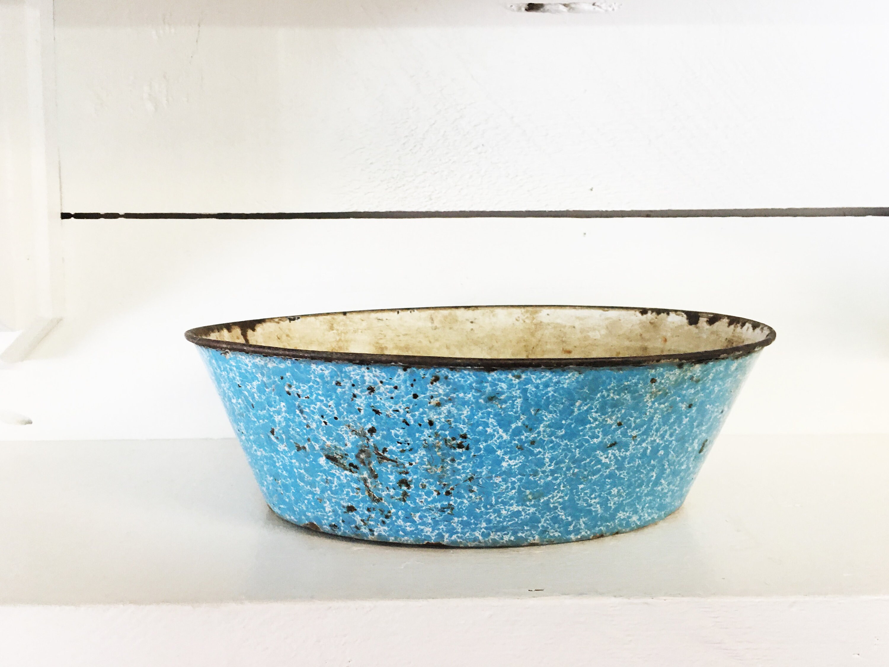 Rustic Vintage Oval Shaped Blue Spatterware Enamel Bowl/does Not Hold ...