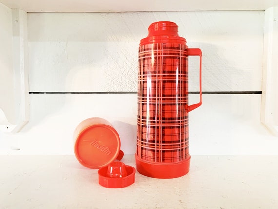 Vintage Aladdin's Red and Black Fading Plaid Quart Size Vacuum