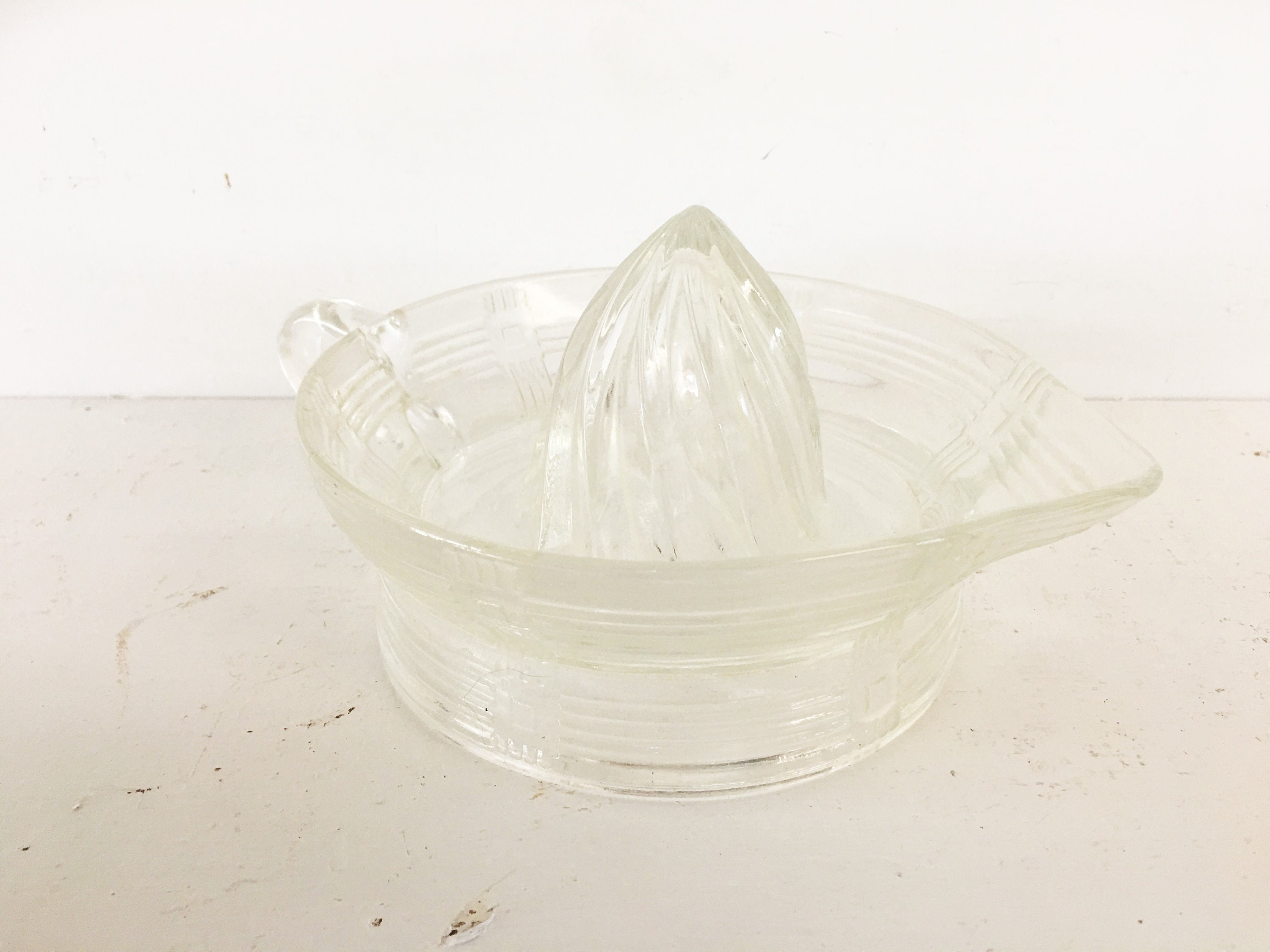 Clear Glass Table Top Juicer/Farmhouse Kitchen Glass Juicer Etsy