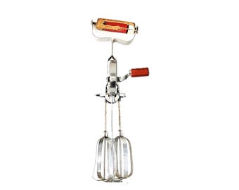 Batedor de ovos manual vintage com cabo de madeira em tons de vermelho e branco desbotado / Batedor de ovos manual vintage para cozinha estilo fazenda / Utensílio de cozinha shabby chic