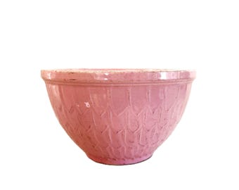 Bol para mezclar rosa vintage de Nelson McCoy de 18 cm (7 pulgadas) con diseño de alcachofas con escamas de pez y plumas, cerámica artística fabricada en EE. UU.