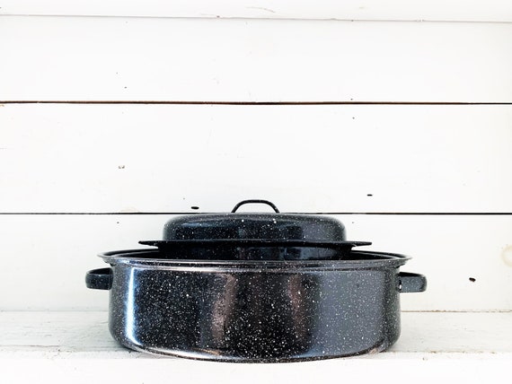 Black and White Speckled Enamelware Small Roasting Pan With Lid/farmhouse  Kitchen Small Oval Shaped Black Enamelware Roasting Pan With Cover 