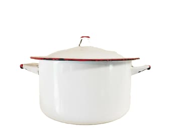 White Red Trim Rustic Enamelware Stock Pot with Lid – Farmhouse Kitchen Cookware