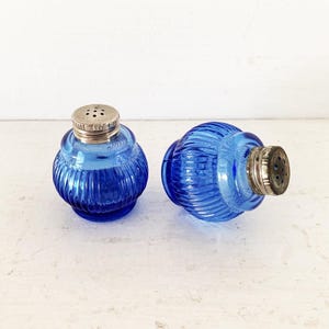 Vintage Blue Depression Glass Salt and Pepper Shakers Glass Salt & Pepper Shakers