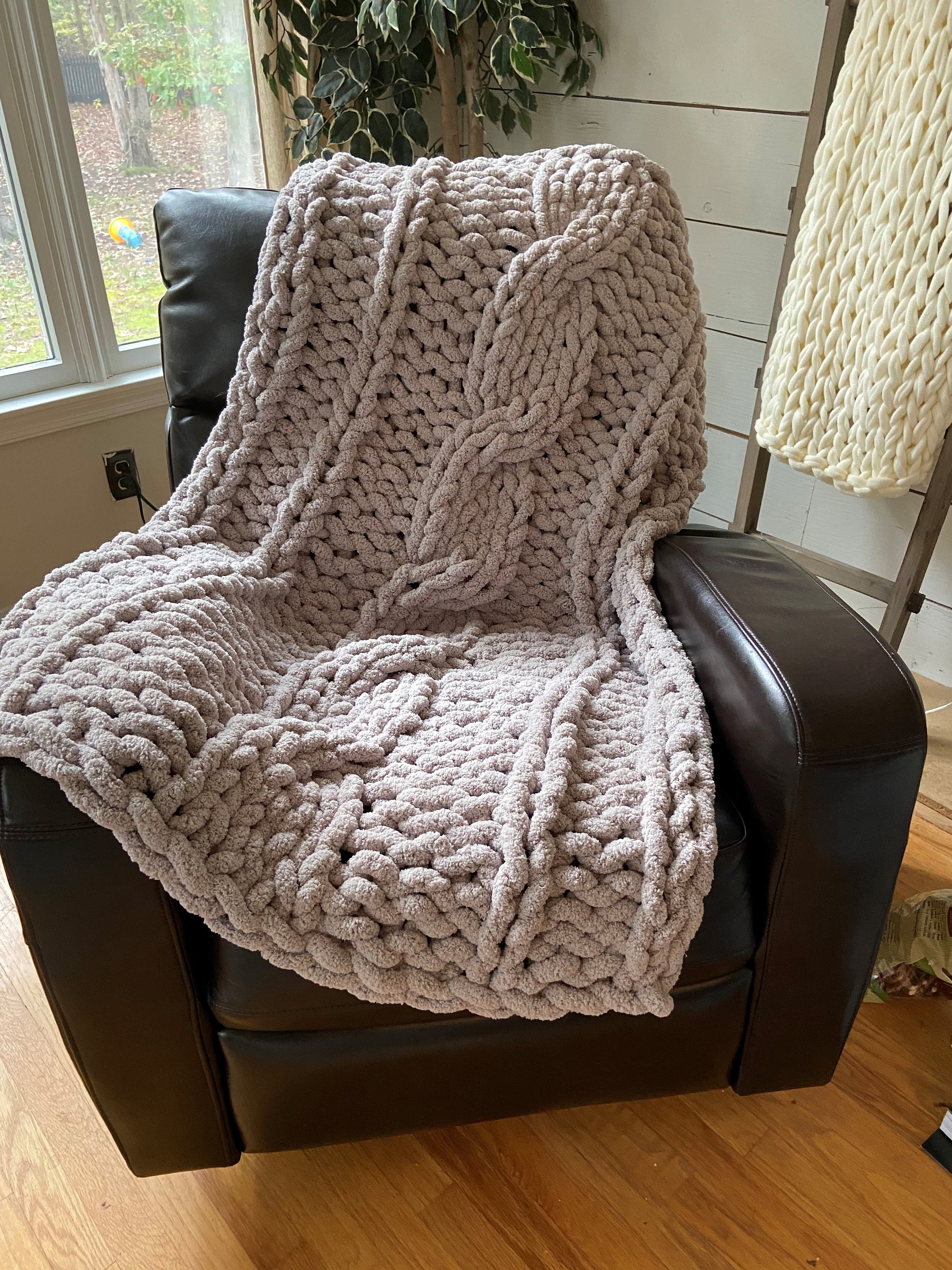 Cable Chunky knit blanket knit throw hand knitting soft Etsy
