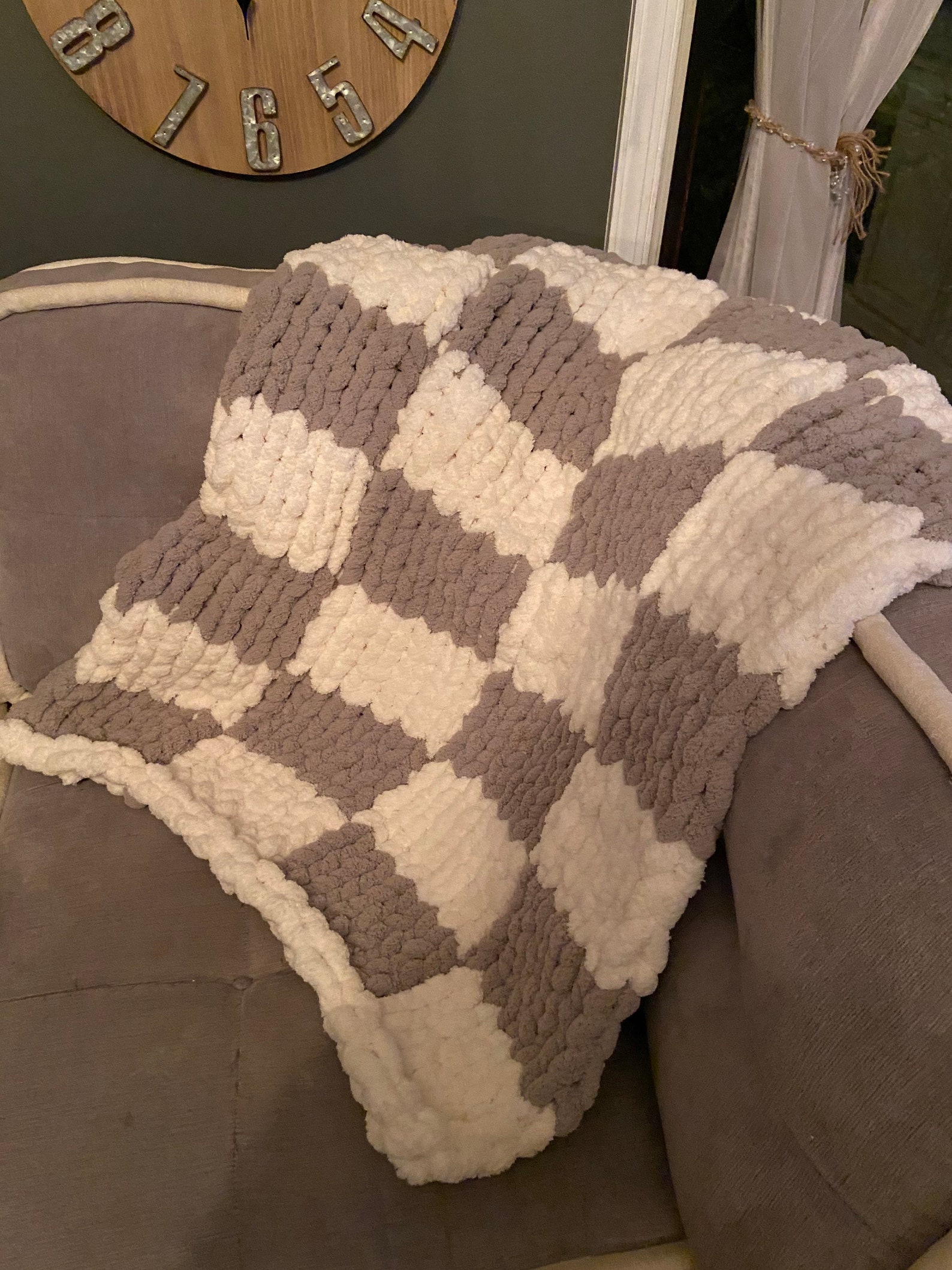 New Item. Chunky Yarn Blanket Checker pattern super cozy Etsy