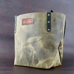 Mama G Bucket Bag