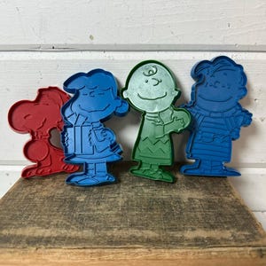 United Feature Syndicate - Etsy