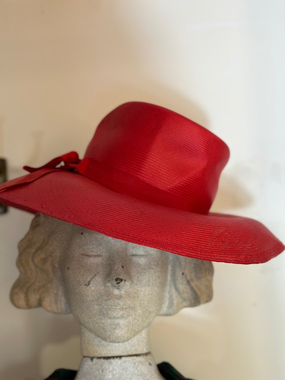 Vintage 1950’s Red Floppy Derby Style Hat Dajon N… - image 1