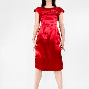 1950s dress vintage 50s red liquid satin sheath w27 image 5