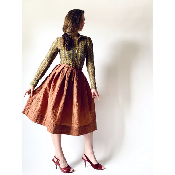 vintage textured bronze skirt full skirt w24