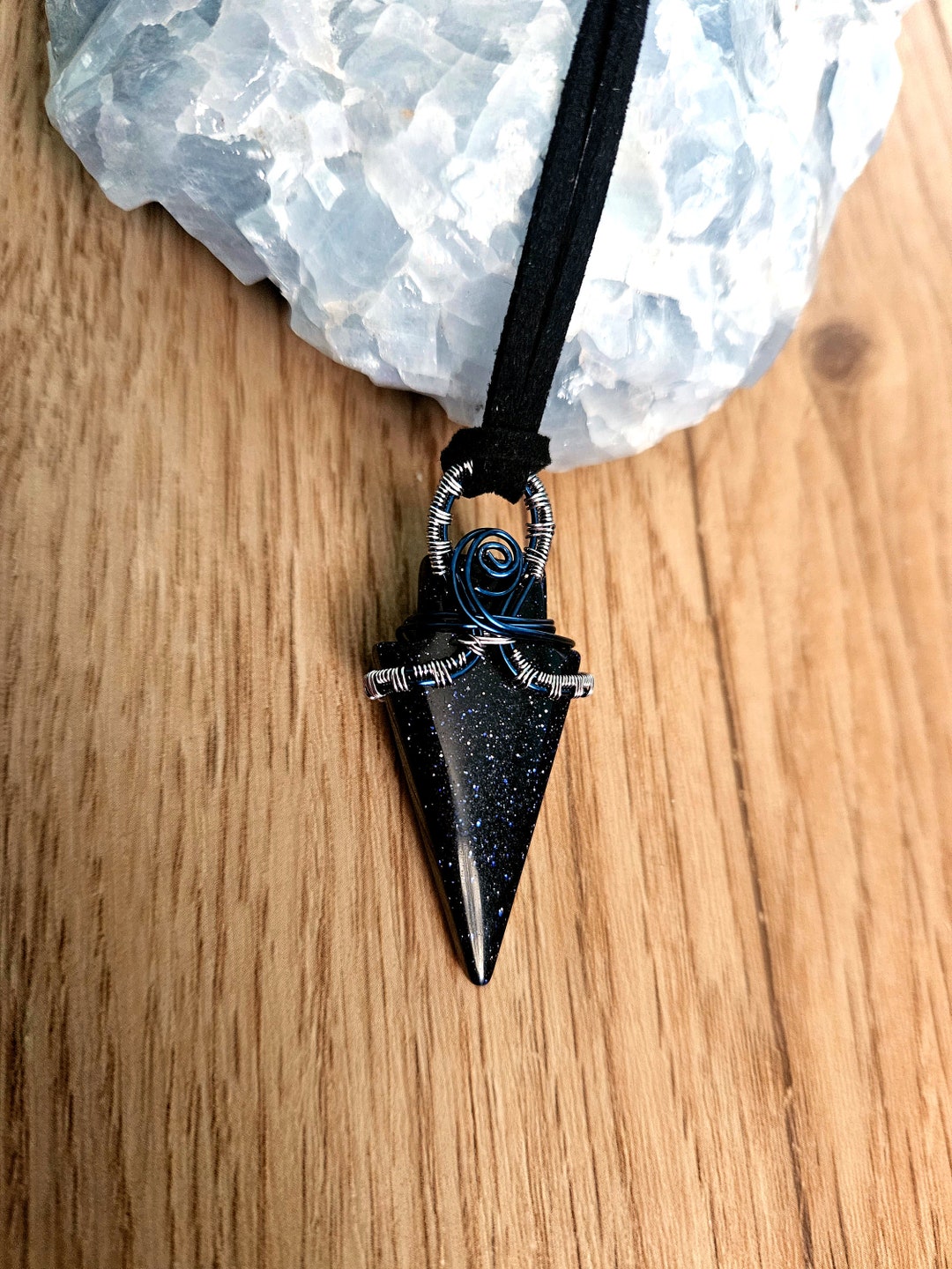 Wire Wrap Arrowhead Points Native Stone Triangle Pendants Etsy