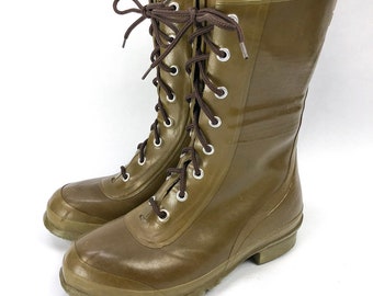 green lace up rubber boots