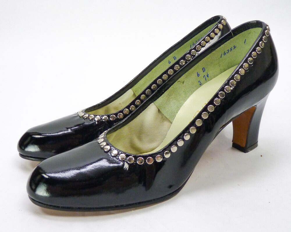 studded pumps heels