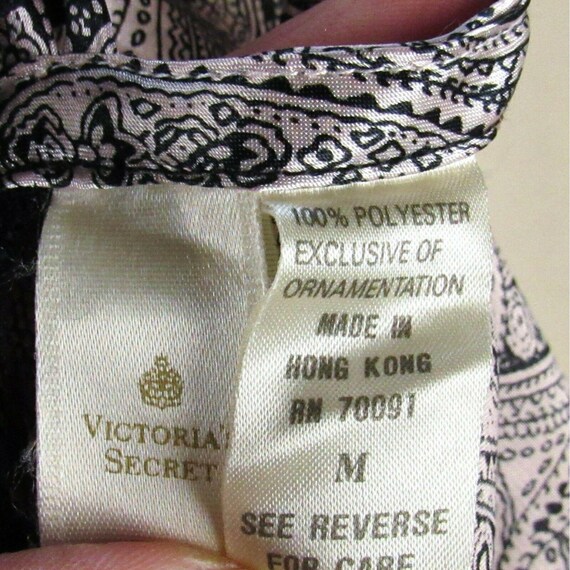 Vtg 80s Victoria’s Secret lace + satin mini slip (M)