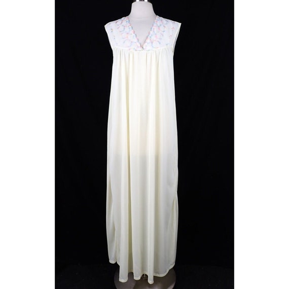 Vintage Pastel Yellow Nylon Long Nightgown Size S… - image 2