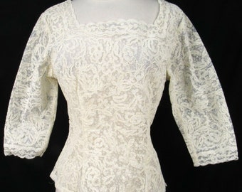 Vintage 50s Debcraft Embroidered Lace Sheer Blouse M Ivory Floral Scallop Pinup