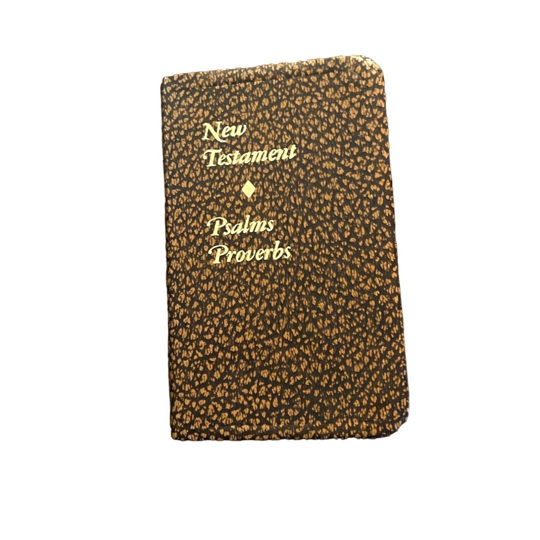 New Testament Psalms Proverbs Gideon Bible 1968 Pocket Brown Prayer